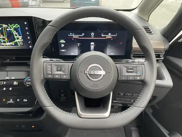 日産 セレナ e－パワー ハイウェイスター V 滋賀県 2025(令7)年 0.1千km パールⅡ 登録済未使用車/純正12.3型ナビ/Bluetooth/USB/HDMI/フルセグTV/後席モニター/追従クルーズコントロール/レーンキープアシスト/ブラインドスポットモニター/衝突被害軽減システム/全方位カメラ/両側パワースライドドア/ETC2.0/ハーフレザーシート/ワイヤレス充電/デジタルインナーミラー/オートホールド/オートハイビーム/ドラレコ/前後ソナー