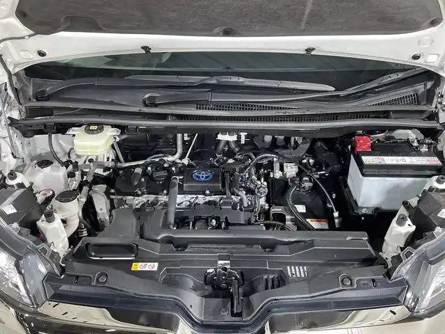 トヨタ ノア ハイブリッド S－Z 福岡県 2024(令6)年 4.1万km ホワイトパールクリスタルシャイン ワンオーナー/純正DAナビ/（CD/DVD/BT/HDMI/AM/FM）/フルセグ/バックカメラ/BSM/両側パワースライド/追従型クルーズコントロール/ビルトインETC2.0/快適利便パッケージ/トヨタセーフティーセンス/デジタルインナーミラー/HUD/D/Nシートヒーター/ステアリングヒーター/電動リアゲート/AC100V/オートマチックハイビーム/ドアバイザー/純正AW17インチ/プッシュスタート/スマートキー