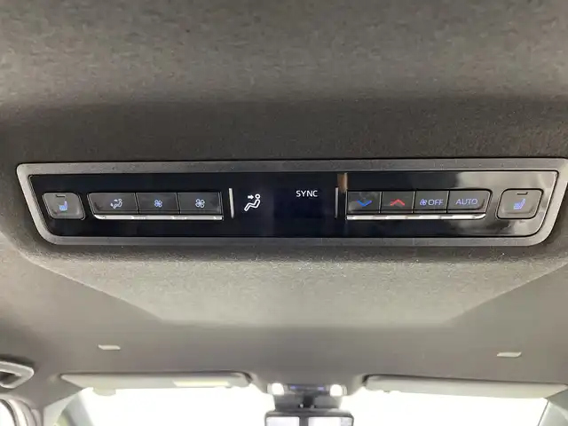 トヨタ ノア ハイブリッド S－Z 福岡県 2024(令6)年 4.1万km ホワイトパールクリスタルシャイン ワンオーナー/純正DAナビ/（CD/DVD/BT/HDMI/AM/FM）/フルセグ/バックカメラ/BSM/両側パワースライド/追従型クルーズコントロール/ビルトインETC2.0/快適利便パッケージ/トヨタセーフティーセンス/デジタルインナーミラー/HUD/D/Nシートヒーター/ステアリングヒーター/電動リアゲート/AC100V/オートマチックハイビーム/ドアバイザー/純正AW17インチ/プッシュスタート/スマートキー