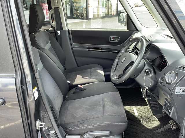 スズキ パレット ＳＷ リミテッドⅡ 新潟県 2013(平25)年 8.9万km ルナグレーパールメタリック 社外ナビ/【AM・FM・TV・BT・DVD】/バックカメラ/両側パワースライドドア/プッシュスタート/スペアキー1本/フロアマット純正/シートヒーターD席/フォグランプ/ETC