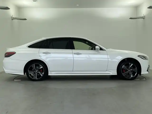 トヨタ クラウン ハイブリッド RS Four リミテッド 福井県 2020(令2)年 3.4万km ホワイトパールクリスタルシャイン 衝突被害軽減ブレーキ/純正8インチディスプレイオーディオ（ナビあり）/レーダークルーズコントロール/シートヒーター/エアーシート/フルセグTV/Bluetooth/パワーシート/コーナーセンサー/純正アルミホイール/ETC/ブラインドスポットモニター/LEDヘッドライト/ステアリングヒーター/オートマチックハイビーム/ドライブレコーダー/ステアリングスイッチ/スマートキー/プッシュスタート