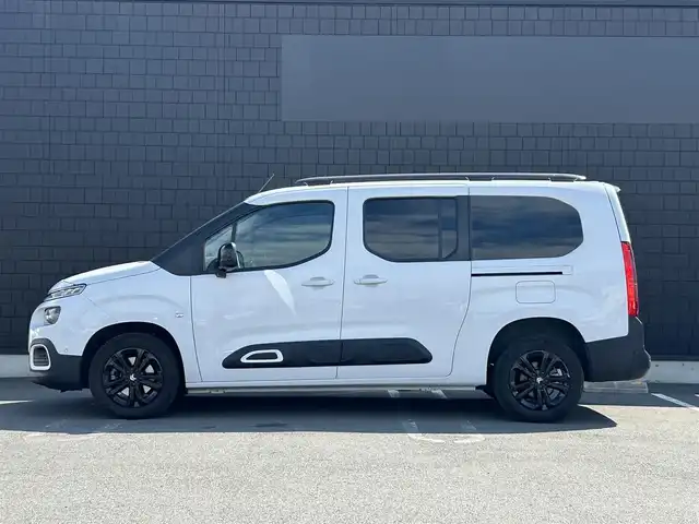 シトロエン シトロエン ベルランゴ ロング シャイン ブルーHDi 埼玉県 2023(令5)年 0.6万km 白