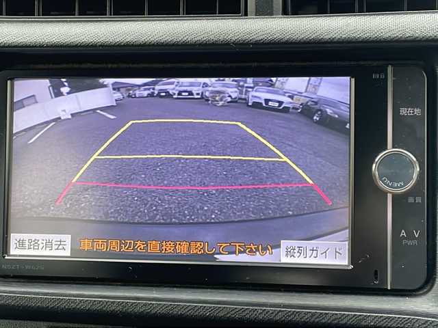 トヨタ アクア S 愛知県 2014(平26)年 15.6万km ブラックマイカ SDナビ/フルセグテレビ/バックカメラ/アイドリングストップ/ウィンカーミラー/ドアバイザー/プッシュスタート/ETC/スマートキー2本/シートヒーター/車両接近通報一時停止スイッチ/ヘッドランプクリーナースイッチ/保証書/取扱説明書