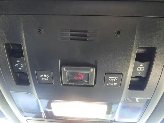 レクサス ＲＸ 450h Fスポーツ 千葉県 2020(令2)年 4.9万km ホワイトノーヴァガラスフレーク Lexus Safety System+/・プリクラッシュセーフティ/・レーンディパーチャーアラート/・オートハイビーム/・レーダークルーズコントロール/・ブラインドスポットモニター/・RCTA（リヤクロストラフィックアラート）/ムーンルーフ/ヘッドアップディスプレイ/ブラックレザーシート/前席パワーシート/エアシート/シートヒーター/リア電動リクライニングシート/置くだけ充電/純正SDナビ/地デジTV/【DVD/CD再生機能　Bluetooth接続】/パノラミックビューモニター/リバース連動ドアミラー（左/右）/ドライブレコーダー（前後撮影）/革巻きステアリング/ステアリングヒーター/ステアリングスイッチ/パドルシフト/ETC（2.0）/3眼LEDヘッドライト/フォグライト/ウインカーミラー/クリアランスソナー/純正20インチアルミホイル/サイド/カーテンエアバッグ/スマートキー