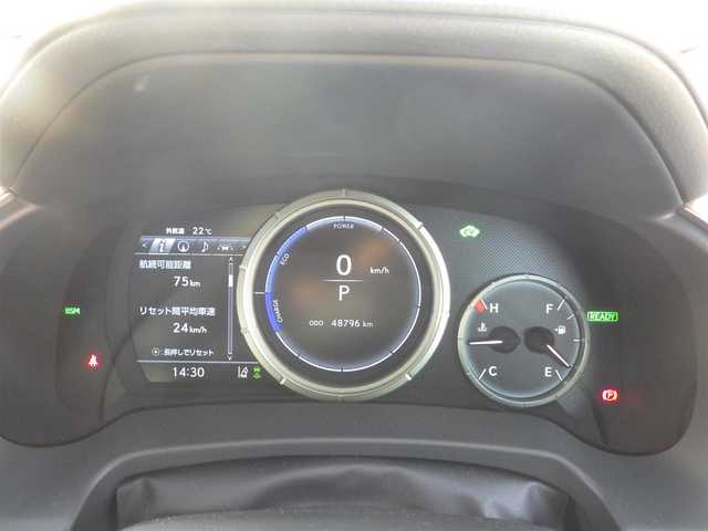 レクサス ＲＸ 450h Fスポーツ 千葉県 2020(令2)年 4.9万km ホワイトノーヴァガラスフレーク Lexus Safety System+/・プリクラッシュセーフティ/・レーンディパーチャーアラート/・オートハイビーム/・レーダークルーズコントロール/・ブラインドスポットモニター/・RCTA（リヤクロストラフィックアラート）/ムーンルーフ/ヘッドアップディスプレイ/ブラックレザーシート/前席パワーシート/エアシート/シートヒーター/リア電動リクライニングシート/置くだけ充電/純正SDナビ/地デジTV/【DVD/CD再生機能　Bluetooth接続】/パノラミックビューモニター/リバース連動ドアミラー（左/右）/ドライブレコーダー（前後撮影）/革巻きステアリング/ステアリングヒーター/ステアリングスイッチ/パドルシフト/ETC（2.0）/3眼LEDヘッドライト/フォグライト/ウインカーミラー/クリアランスソナー/純正20インチアルミホイル/サイド/カーテンエアバッグ/スマートキー