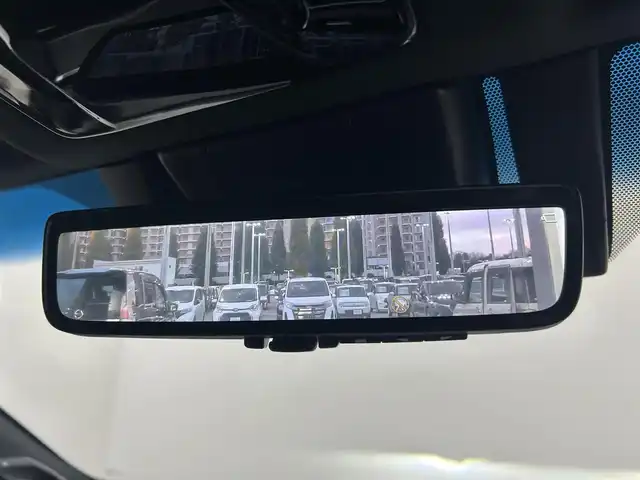 トヨタ ハリアー ハイブリッド Z レザーパッケージ 千葉県 2024(令6)年 2.7万km ホワイトパールクリスタルシャイン 禁煙車/LTA（レーントレーシングアシスト）/PCS（プリクラッシュセーフティ）/RCTA（リヤクロストラフィックアラート）/BSM（ブラインドスポットモニター）/PKSB（パーキングサポートブレーキ）/純正12.3インチナビ/・BT/ACP/AA/フルセグ/JBLサウンド/パノラミックビューモニター/レザーシート/前席シートヒーター/前席シートベンチレーション/前席パワーシート/ステアリングヒーター/オートクルーズコントロール/デジタルインナールームミラー/ヘッドアップディスプレイ/LEDヘッドライト/オートライト/オートハイビーム/ETC2.0