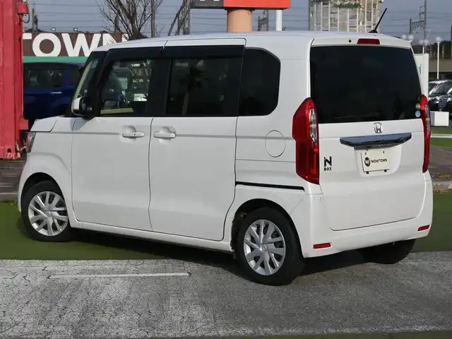 ホンダ Ｎ ＢＯＸ G EX ターボ ホンダセンシング 千葉県 2019(平31)年 3.3万km プラチナホワイトパール ホンダセンシング/・衝突軽減ブレーキ（CMBS）/・車線維持支援システム（LKAS）/・アダプティブクルーズコントロール（ACC）/・後方誤発進抑制機能/・誤発進抑制機能/両側パワースライドドア/純正SDナビ/地デジTV/【DVD/CD再生機能】/バックカメラ/ドライブレコーダー/革巻きステアリング/ETC/LEDヘッドライト/ウインカーミラー/リアコーナーセンサー/サイド/カーテンエアバッグ/Honda スマートキー
