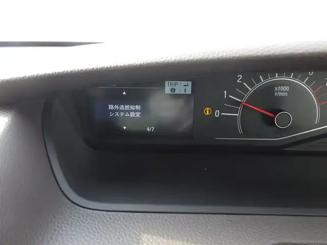 ホンダ Ｎ ＢＯＸ G EX ターボ ホンダセンシング 千葉県 2019(平31)年 3.3万km プラチナホワイトパール ホンダセンシング/・衝突軽減ブレーキ（CMBS）/・車線維持支援システム（LKAS）/・アダプティブクルーズコントロール（ACC）/・後方誤発進抑制機能/・誤発進抑制機能/両側パワースライドドア/純正SDナビ/地デジTV/【DVD/CD再生機能】/バックカメラ/ドライブレコーダー/革巻きステアリング/ETC/LEDヘッドライト/ウインカーミラー/リアコーナーセンサー/サイド/カーテンエアバッグ/Honda スマートキー