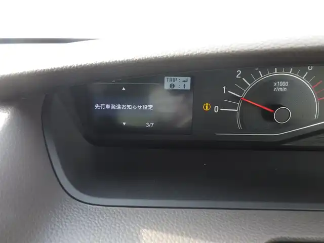 ホンダ Ｎ ＢＯＸ G EX ターボ ホンダセンシング 千葉県 2019(平31)年 3.3万km プラチナホワイトパール ホンダセンシング/・衝突軽減ブレーキ（CMBS）/・車線維持支援システム（LKAS）/・アダプティブクルーズコントロール（ACC）/・後方誤発進抑制機能/・誤発進抑制機能/両側パワースライドドア/純正SDナビ/地デジTV/【DVD/CD再生機能】/バックカメラ/ドライブレコーダー/革巻きステアリング/ETC/LEDヘッドライト/ウインカーミラー/リアコーナーセンサー/サイド/カーテンエアバッグ/Honda スマートキー