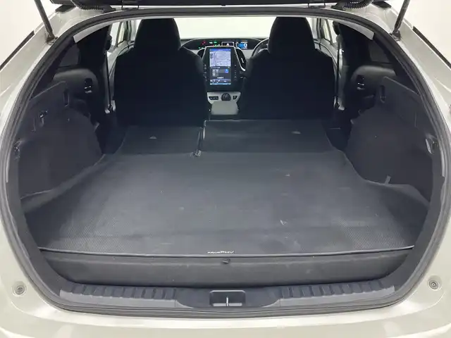 トヨタ プリウス ＰＨＶ A 愛知県 2017(平29)年 5.3万km ホワイトパールクリスタルシャイン 純正１１．６型ナビ　バックカメラ　フルセグTV　Bluetooth　モデリスタエアロ　シートヒーター　パーキングアシスト　ＢＳＭ　ＥＴＣ２．０　純正ドラレコ　ＡＣ１００Ｖ　セーフティセンス　衝突軽減　追従クルコン　ＬＥＤライト　コーナーセンサー　モデリスタ17インチアルミ　USBポート　禁煙