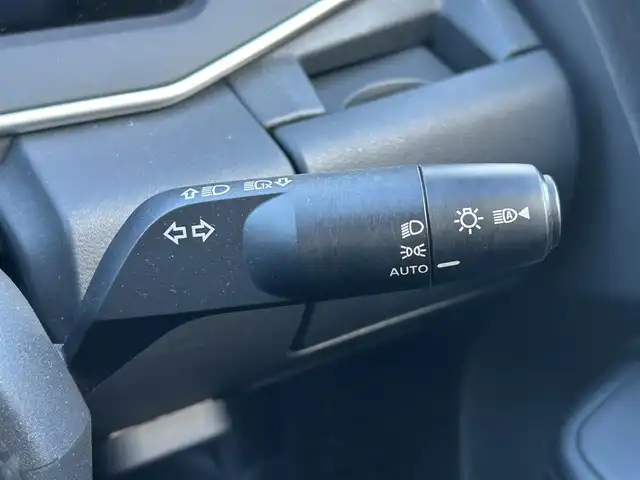 日産 ノート X 栃木県 2021(令3)年 1.8万km パールⅡ プロパイロット/インテリジェントエマージェンシーブレーキ/インテリジェントルームミラー/インテリジェントアラウンドモニター/ハイビームアシスト/NissanConectナビゲーションシステム/HDMI/フルセグ/・AppleCarPlay/AndoroidAuto/Bluetooth/USB/置くだけ充電/ビルトインＥＴＣ/純正ドライブレコーダー/スマートキー×2/プッシュEgスタート/ステアリングリモコン/LEDオートライト/アイドリングストップ/横滑り防止装置/純正フロアマット/AAC