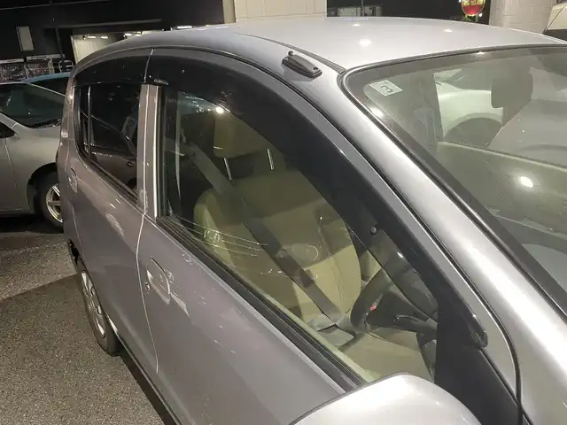 ダイハツ ミラ L 新潟県 2009(平21)年 3.9万km ブライトシルバーメタリック ５MT/純正ホイール冬タイヤ装着/ドアバイザー/レベライザー/CDプレーヤー