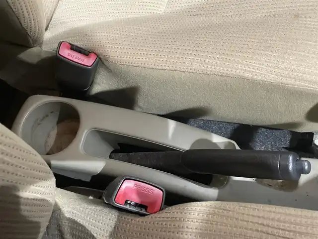 ダイハツ ミラ L 新潟県 2009(平21)年 3.9万km ブライトシルバーメタリック ５MT/純正ホイール冬タイヤ装着/ドアバイザー/レベライザー/CDプレーヤー