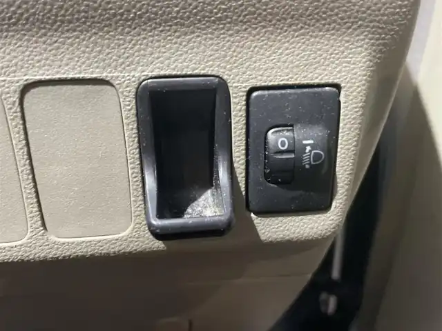 ダイハツ ミラ L 新潟県 2009(平21)年 3.9万km ブライトシルバーメタリック ５MT/純正ホイール冬タイヤ装着/ドアバイザー/レベライザー/CDプレーヤー