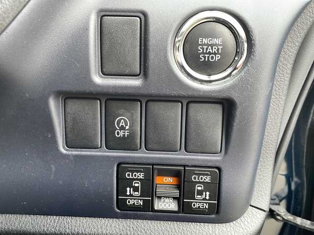 トヨタ ヴォクシー ZS 長野県 2014(平26)年 4.7万km ブラッキッシュアゲハガラスフレーク 純正９型SDナビ/・フルセグTV/・CD/DVD/・Bluetooth/バックモニター/純正フロアマット/両側パワスラ/フリップダウンモニター/ドラレコ/ETC/LEDヘッドライト/スペアキー1本/社外１７インチAW/オートエアコン/ステアリングスイッチ/アイドリングストップ/プッシュスタート/オートライト/ABS