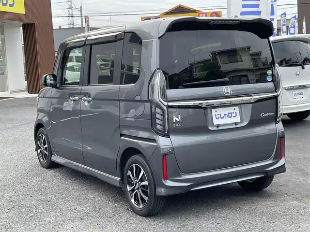 ホンダ Ｎ ＢＯＸ カスタム G L ホンダセンシング 埼玉県 2018(平30)年 11.1万km シャイニンググレーM (株)IDOMが運営する【じしゃロン川越店】の自社ローン専用車両になります。こちらは現金またはオートローンご利用時の価格です。自社ローンご希望の方は別途その旨お申付け下さい/純正ＳＤナビ/（AM/FM/CD/DVD/BT)/バックカメラ　/フルセグＴＶ　/ＥＴＣ　/片側パワースライドア　/ホンダセンシング　/衝突安全軽減ブレーキ　/車線逸脱防止装置　/クルーズコントロール　/純正フロアマット　/電動格納ミラー　/ＬＥＤヘッドライト/オートライト