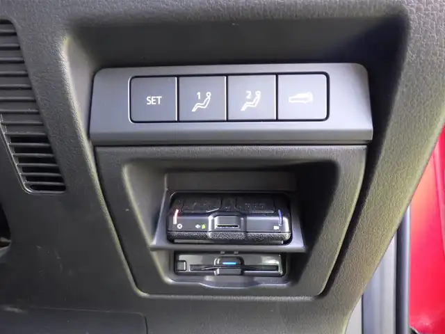 マツダ ＣＸ－３０ 20S プロアクティブツーリングセレ 千葉県 2020(令2)年 5.6万km ソウルレッドクリスタルM i-ACTIVSENSE/・スマートブレーキサポート/・レーンキープ・アシスト・システム/・ブラインドスポットモニタリング/・レーダークルーズコントロール/アクティブ・ドライビング・ディスプレイ/パワーバックドア/純正SDナビ/地デジTV/【DVD/CD再生機能　Bluetooth接続】/360°ビュー・モニター/BOSEサウンド/リバース連動ドアミラー（左）/運転席パワーシート/ドライブレコーダー（前後撮影）/運転席パワーシート/前席シートヒーター/革巻きステアリング/ステアリングスイッチ/ETC/LEDヘッドライト/ウインカーミラー/純正18インチアルミホイル/サイド/カーテンエアバッグ/アドバンストキーレスエントリー