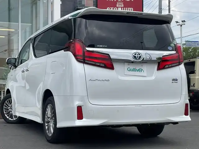 トヨタ アルファードハイブリット S 道央・札幌 2019(令1)年 3.9万km ホワイトパールクリスタルシャイン ・4WD/・衝突軽減ブレーキ/・寒冷地仕様/・純正SDナビ/　CD＆DVD＆BT＆TV/・バックカメラ/・両側パワースライドドア/・レーダークルーズコントロール/・コーナーセンサー/・レーンキープアシスト/・前後ドライブレコーダー/・純正エンジンスターター/・ワイパー熱線/・プッシュスタート/・スマートキー/・オートエアコン/・オートライト/・オートリトラミラー/・MT付きAT/・ビルトインETC/・純正フロアマット/・オートハイビーム/・ウィンカーミラー/・フォグライト