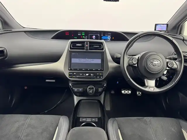 トヨタ プリウス ＰＨＶ S GRスポーツ 愛知県 2021(令3)年 5.8万km プラチナホワイトパールマイカ TSS /レーダークルーズコントロール　/GRキャリパー　/9インチ純正SDナビ　/Bluetooth　/フルセグTV　/シートヒーター　/ドライブレコーダー　（F/R）　/AC１００V 　/ハーフレザーシート　/革巻きステアリング　/ビルトインETC　/充電ケーブル　/LEDライト　/5人乗り　