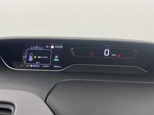 日産 セレナ ハイウェイスター V 埼玉県 2020(令2)年 6.9万km ブリリアントホワイトパール 純正ナビ/全方位カメラ/前後ドライブレコーダー/ETC/プロパイロット/ブラインドスポットモニター/衝突軽減ブレーキ/電子パーキングシステム/ブレーキホールド/アイドリングストップ/ウィンカーミラー/フロントフォグランプ/両側パワースライドドア/純正フロアマット/純正ドアバイザー/純正16インチアルミホイール