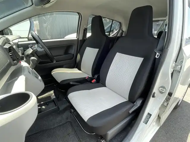ダイハツ ミラ イース X SAⅢ 滋賀県 2019(令1)年 3.7万km ホワイト 禁煙車/社外ナビ/（CD/USB/ワンセグ）/バックカメラ/LEDライト/ETC/純正アルミホイール/コーナーセンサー/アイドリングストップ/オートハイビーム/リモコンキー/電格ミラー/フロアマット/ドアバイザー