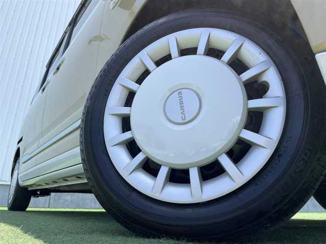 ダイハツ ムーヴ キャンバス ストライプス G 香川県 2022(令4)年 2.7万km シャイニングホワイトパール/サンドベージュメタリック 純正ディスプレイオーディオ/→AM/FM/Bluetooth/フルセグTV/衝突軽減ブレーキ/アイドリングストップ/両側パワースライドドア/コーナーセンサー/ドライブレコーダー/バックカメラ/ETC/シートヒーター/置くだけ充電/純正フロアマット/プッシュスタート/スマートキー/オートライト