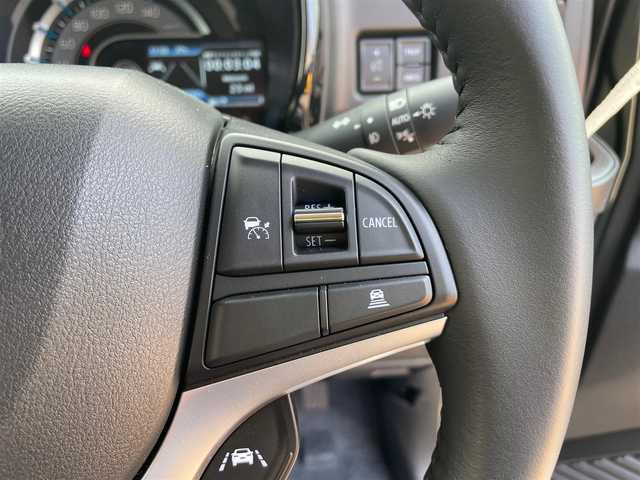 スズキ ハスラー HYBRID X 石川県 2024(令6)年 0.1万km クールカーキパールメタリック/ソフトベージュメタリック 純正9型ナビ/フルセグTV/全方位カメラ/LEDヘッドライト/スマートキー/プッシュスタート/レーダークルーズ/衝突軽減ブレーキ/シートヒーター/クリアランスソナー/保証書/取説
