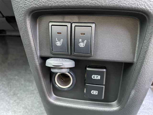 スズキ ハスラー HYBRID X 石川県 2024(令6)年 0.1万km クールカーキパールメタリック/ソフトベージュメタリック 純正9型ナビ/フルセグTV/全方位カメラ/LEDヘッドライト/スマートキー/プッシュスタート/レーダークルーズ/衝突軽減ブレーキ/シートヒーター/クリアランスソナー/保証書/取説