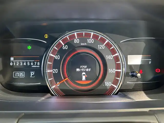 ホンダ オデッセイ アブソルート ホンダセンシング 大阪府 2018(平30)年 3万km プラチナホワイトパール 純正ナビ/両側パワースライドドア/衝突軽減ブレーキ/レーダークルーズコントロール/車線逸脱警報/先行車発進告知/バックカメラ/パドルシフト/ＥＴＣ２．０/アイドリングストップ/ＩＳＯＦＩＸ/純正フロアマット/ＵＳＢ入力端子/アクセサリーソケット/プッシュスタート
