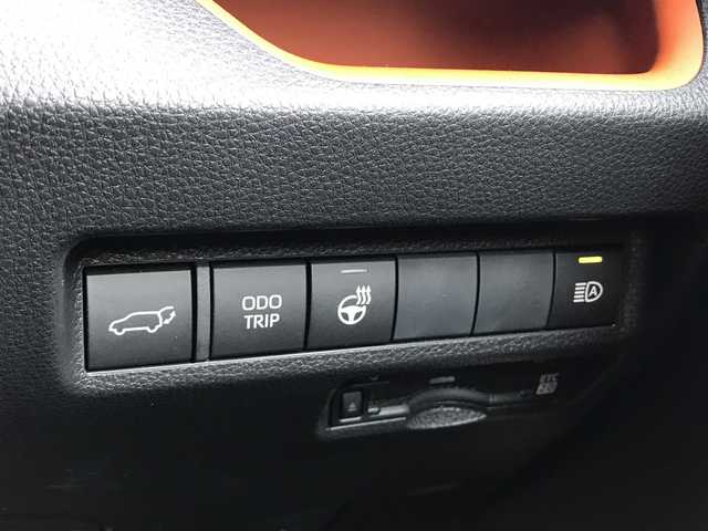 トヨタ ＲＡＶ４ アドベンチャー 富山県 2023(令5)年 2.4万km アティチュードブラックマイカ 純正ディスプレイオーディオ/ナビ/フルセグTV/Bluetooth/プリクラッシュセーフティ/クリアランスソナー/レーンキープアシスト/レーダークルーズコントロール/デジタルインナーミラー/パワーシート/電動リアゲート/シートヒーター/ステアリングスイッチ/ルーフレール/ETC2.0