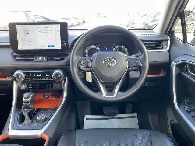 トヨタ ＲＡＶ４ アドベンチャー 富山県 2023(令5)年 2.4万km アティチュードブラックマイカ 禁煙車/４WD/純正ディスプレイオーディオ/フルセグTV/Bluetooth/プリクラッシュセーフティ/クリアランスソナー/レーンキープアシスト/レーダークルーズコントロール/デジタルインナーミラー/パワーシート/電動リアゲート/シートヒーター/ステアリングスイッチ/ルーフレール/ETC2.0