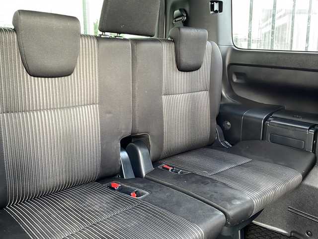 トヨタ ヴォクシー ZS 長野県 2017(平29)年 7.9万km ホワイトパールクリスタルシャイン セーフティーセンス/・プリクラッシュセーフティ/・レーンディパーチャーアラート/・オートマチックハイビーム/モデリスタエアロ（F・S・R）/アルパイン7インチナビ【7WZ】/（CD/DVD/フルセグTV/BT）/バックカメラ/アルパインフリップダウンモニター/ビルトインETC/両側パワースライドドア/クルーズコントロール/革巻きステアリング/ステアリングスイッチ/アイドリングストップ/スマートキー/Pスタート/純正フロアマット/純正16インチAW/モデリスタ18インチAWサマータイヤ積み込み