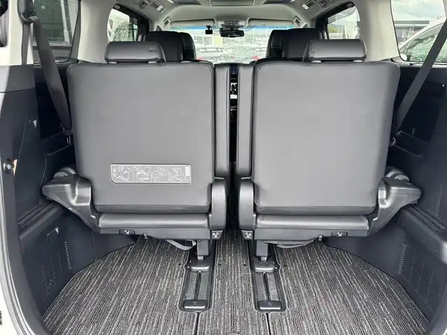 トヨタ アルファード S Cパッケージ 奈良県 2020(令2)年 4.9万km ホワイトパールクリスタルシャイン ９インチディスプレイオーディオ　/フルセグ　/Ｂｌｕｅｔｏｏｔｈ　/１２．１インチフリップダウンモニター　/ビルトインＥＴＣ２．０　/レーダークルーズコントロール　/バックカメラ　/電動リアゲート　/パワーシート/前後ドライブレコーダー/純正フロアマット/両側パワースライドドア/純正アルミホイール/リアサンシェード