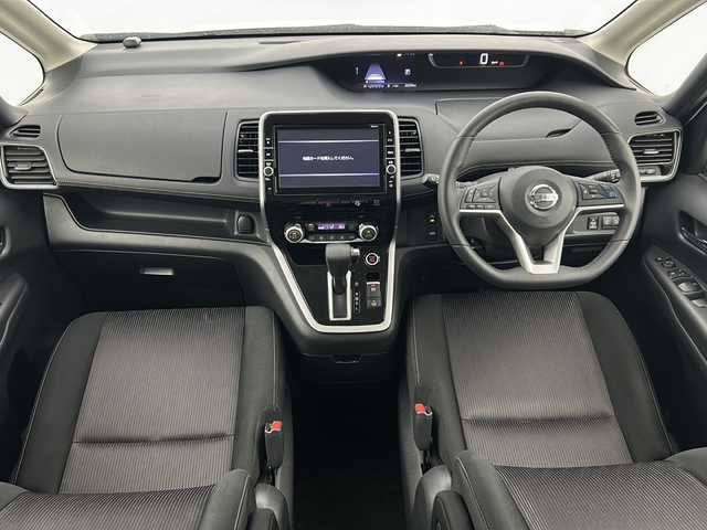 日産 セレナ ハイウェイスターVセレクションⅡ 宮城県 2018(平30)年 6.7万km ブリリアントホワイトパール アラウンドビューモニター/プロパイロット/エマージェンシーブレーキ/車線逸脱警報/インテリジェントパーキングアシスト/デジタルインナーミラー/両側パワースライドドア/純正フリップダウンモニター/純正9型ナビ/・CD.DVD.BT.SD.USB/フルセグTV/純正ドライブレコーダー（フロント）/ETC/プッシュスタート/スマートキー/電動パーキングブレーキ/AUTOHOLD/LEDヘッドライト/フォグライト/革巻きステアリング/ステアリングスイッチ/純正フロアマット/純正ドアバイザー/純正16インチアルミホイール/ロールサンシェード/シートバックテーブル