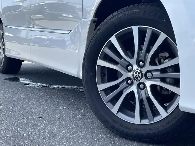 トヨタ エスティマ ハイブリッド アエラス プレミアム G 青森県 2019(令1)年 5.3万km ホワイトパールクリスタルシャイン ４WD/純正ナビ/フルセグTV/CD/DVD/BT/バックモニター/ETC２．０/両側パワスライドドア/パワーバックドア/シートヒーター/クルーズコントロール/スマートキー×２