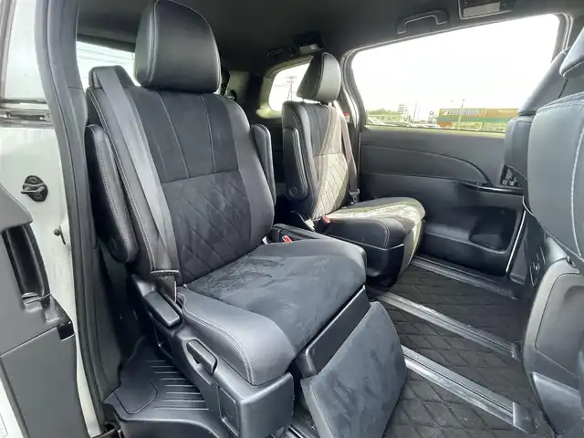 トヨタ エスティマ ハイブリッド アエラス プレミアム G 青森県 2019(令1)年 5.3万km ホワイトパールクリスタルシャイン ４WD/純正ナビ/フルセグTV/CD/DVD/BT/バックモニター/ETC２．０/両側パワスライドドア/パワーバックドア/シートヒーター/クルーズコントロール/スマートキー×２