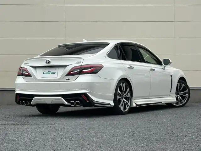 トヨタ クラウン ハイブリッド RS アドバンス 茨城県 2020(令2)年 6万km ホワイトパールクリスタルシャイン モデリスタフルエアロ/純正ナビ/フルセグＴＶ/Ｂｌｕｅｔｏｏｔｈ接続/バックカメラ/クルーズコントロール/デジタルインナーミラー/純正ドライブレコーダー/ビルトインＥＴＣ/ＵＳＢ入力/純正１９インチアルミホイール/純正フロアマット/ＬＥＤヘッドライト/パワーシート