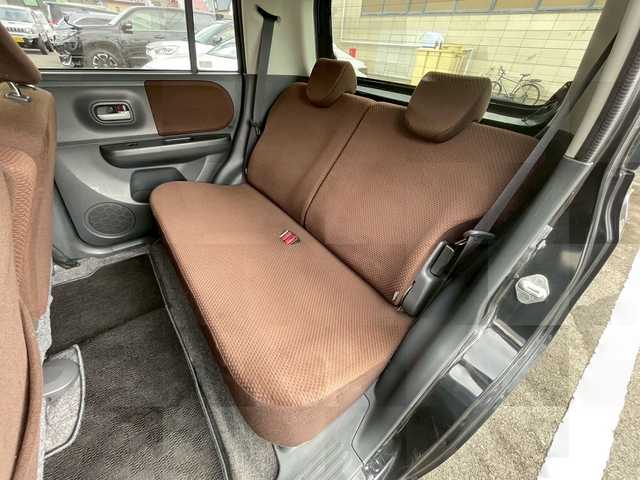 スズキ ラパン G 岩手県 2015(平27)年 8.7万km ブルーイッシュブラックパール3 アイドリングストップ/運転席シートヒーター/純正オーディオ/ドアバイザー/純正フロアマット/プッシュスタート/社外アルミホイール/電格ミラー/スマートキー/スペアキー