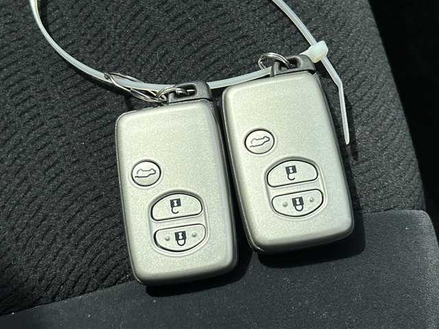 トヨタ ランドクルーザー プラド TX 福島県 2015(平27)年 6.2万km ブラック 4WD 純正ナビ　バックＣ　ＢＴ　フルセグ　前後ドラレコ付　５人乗り　ビルトインＥＴＣ　オートライト　フォグ　ルーフレール　ハーフバックドア　ステリモ　スマートキー　スペアキー　電格ミラー　純正フロアマット