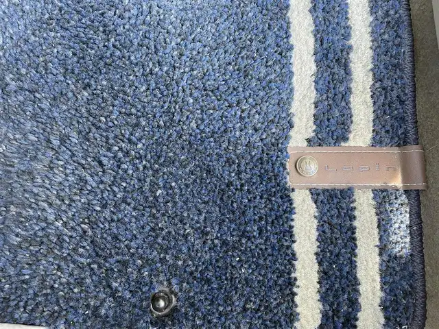 スズキ ラパン モード 長野県 2021(令3)年 2万km ノクターンブルーパール/ホワイト 2トーンルーフ 取扱説明書/フルセグテレビ/AM/FM/iPod/プッシュスタート/ドアバイザー/アイドリングストップ/パーキングセンサー/レーンキープアシスト/純正フロアマット/コーナーセンサー/スマートキー/スペアキー/パワーウィンドウ/シートヒーター/オートライト/オートハイビーム