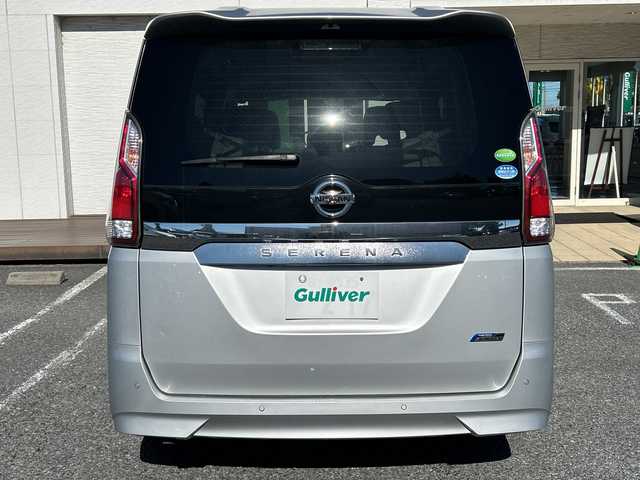 日産 セレナ X 千葉県 2017(平29)年 7.6万km ブリリアントシルバー ナビＭＭ３１６Ｄ－Ｗ　全方位カメラ　両側電動スライドドア　フルセグＴＶ　ＢＴ　エマブレ　クルコン　アイドリングストップ　ＥＴＣ　ステアスイッチ　オートライト　前後センサー　マット　バイザー　インテリキ