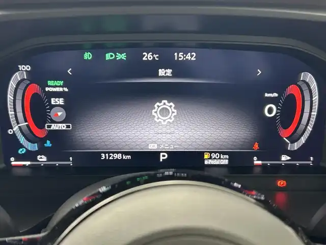 日産 エクストレイル G e－4ORCE 熊本県 2023(令5)年 3.2万km ダイヤモンドブラック 純正ナビ（ApplCarPlay・AndroidAuto・フルセグ・BT・USB）　/全周囲カメラ　/ビルトインＥＴＣ２．０　/純正前後ドライブレコーダー　/インテリジェントルームミラー　/パワーバックドア　/全席シートヒーター　/前席パワーシート/レーダークルーズコントロール/ハンドル支援/車線逸脱警報/標識認識機能/ふらつき警報機能/プロパイロット/踏み間違い防止/エマージェンシーブレーキ/ブラインドスポットモニター/前後クリアランスソナー/純正フロアマット/純正19インチAW/オートライト/オートマチックハイビーム/LEDヘッドライト/フォグランプ/スマートキー/プッシュスタート