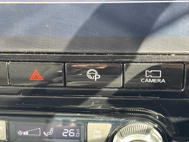 日産 セレナ ハイウェイスター V 愛知県 2020(令2)年 6.3万km サンライズオレンジ/ダイヤモンドブラック プロパイロット/純正10型ナビ　SDカードなし/フリップダウンモニター/全方位カメラ/両側パワースライドドア/レーダークルーズコントロール/バックカメラ/コーナーセンサー/純正アルミホイール/ブラインドスポットモニター/LEDヘッドライト/オートライト/ドライブレコーダー/ETC/衝突軽減システム/フルセグ/CD DVD/Bluetooth/ステアリングスイッチ/スマートキー/プッシュスタート