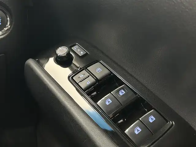 トヨタ アルファード S タイプゴールド 千葉県 2020(令2)年 5.3万km ホワイトパールクリスタルシャイン ワンオーナー/トヨタセーフティセンス/・プリクラッシュセーフティ/・プリクラッシュセーフティブレーキ/・レーンディパーチャーアラート/・レーンキープアシスト/・ブラインドスポットモニター/・クリアランスソナー/・レーダークルーズコントロール/12.1インチフリップダウンモニター/両側電動ドア/パワーバックドア/純正９インチメモリナビ/・CD/DVD/Bluetooth/フルセグTV/・バックカメラ/・ビルトインETC２.０/・デジタルインナーミラー/ハーフレザーシート/革巻きステアリング/・ステアリングスイッチ/MT付きAT/電子パーキング/・ブレーキホールド/左右独立エアコン/純正フロアマット/純正１８インチAW/オートライト/・オートマチックハイビーム/・３眼シーケンシャルウインカー/・LEDヘッドライト/・LEDフォグランプ