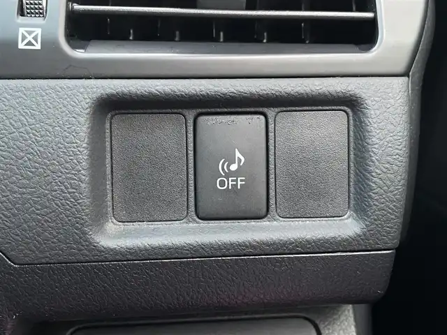 トヨタ カムリ ハイブリット Gパッケージ プレミアムブラック 千葉県 2014(平26)年 9.3万km アティチュードブラックマイカ 社外エアロ/純正HDDナビ【NHZD-W62G】/・CD/DVD/MSV/Bluetooth/フルセグ/バックカメラ/ハーフレザーシート/運転席パワーシート/スマートキー/クルーズコントロール/純正16インチアルミホイール/ウッドコンビステアリング/純正LEDヘッドライト/フォグランプ/ビルトインETC/ドアバイザー/サイド＆カーテンエアバッグ/新車時保証書＆取扱説明書