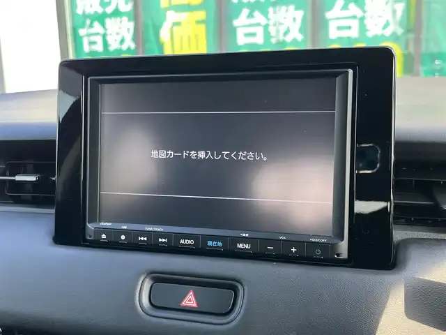 ホンダ ヴェゼル ハイブリッド e:HEV Z 奈良県 2021(令3)年 3.4万km プラチナホワイトパール 純正８インチナビ　/フルセグＴＶ/SD/USB/CD/DVD/BT/バックカメラ　/ドライブレコーダー　/ビルトインＥＴＣ　/追従型クルーズコントロール　/ハーフレザーシート（合皮）　/シートヒーター　/ホンダセンシング　/電動リアゲート　/ＢＳＭ/純正18インチアルミホイール/純正フロアマット/ステアリングヒーター/AUTOHOLD/前後コーナーセンサー