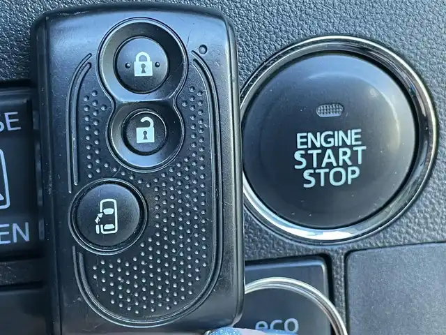 ダイハツ タント カスタム X SA 群馬県 2014(平26)年 10.5万km ナイトシャドーパープルクリスタルM 純正８インチナビ　/純正後席モニター　/フルセグ・Ｂｌｕｅｔｏｏｔｈ・CD・DVD　/バックカメラ　/電動スライドドア　/衝突軽減ブレーキ　/スタッドレス車載/横滑り防止装置　/プッシュスタート　/オートライト　/フロアマット