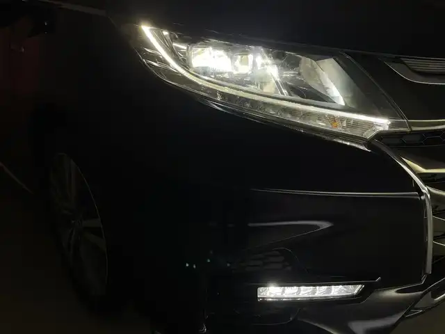 ホンダ オデッセイ ハイブリッド アブソルート ホンダセンシング 群馬県 2018(平30)年 4.4万km プレミアムヴィーナスブラックP 純正ディーラーOP9インチナビ/・AM/FM/CD/DVD/Bluetooth/・SD/HDMI/USB/AppleCarPlay/フルセグTV/バックカメラ/ビルトインETC2.0/純正ドライブレコーダー前後/両側パワースライドドア/運転席パワーシート/ホンダセンシング/・衝突軽減ブレーキ/・誤発進抑制機能/・歩行者事故低減ステアリング/・アダプティブクルーズコントロール/・車線維持支援システム/路外逸脱抑制機能/・先行車発進お知らせ機能/標識認識機能/電動パーキングブレーキ/ブレーキオートホールド/LEDヘッドライト/2列目プレミアムクレードルシート
