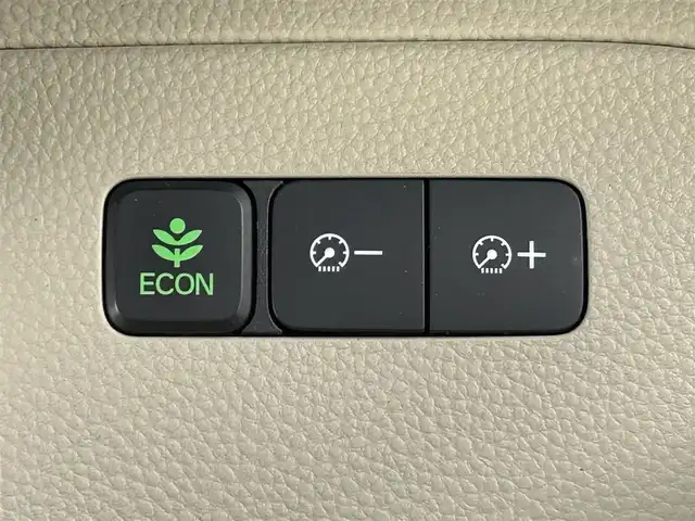 ホンダ Ｎ ＢＯＸ G L ターボ ホンダセンシング 千葉県 2017(平29)年 6.2万km 青Ｍ Honda SENSING/・衝突軽減ブレーキ/・レーンキープアシスト/・先行車発進お知らせ/・標識認識機能/純正8インチナビ/CD DVD Bluetooth USB SD AppleCarPlay/バックモニター/LEDオートヘッドライト/レーダークルーズコントロール/両側パワースライドドア/スポーツペダル/パドルシフト/社外15インチアルミホイール/リアクリアランスソナー/スマートキー2本/フルセグTV/ビルトインETC