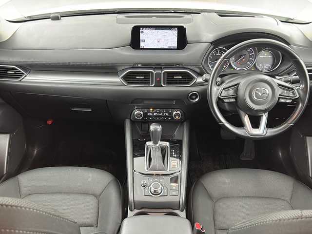 マツダ ＣＸ－５ 25S プロアクティブ 愛知県 2017(平29)年 11.3万km スノーフレイクホワイトパールマイカ 純正マツダコネクトナビゲーション/CD DVD フルセグTV Bluetooth/バックカメラ/ETC2.0/BOSEサウンドスピーカー/スマートシティブレーキアシスト/レーンキープアシスト/ブラインドスポットモニター/コーナーセンサー(前後)/クルーズコントロール/パドルシフト/純正19インチアルミホイール/ウィンカーミラー/ドライブレコーダー/LEDヘッドライト/オートライト/フォグライト/ドアバイザー/スマートキー/エンジンプッシュスタート/フロアマット
